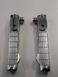Motorcycle Footpegs Aluminum Chrome Foot pegs Footrest Footboards